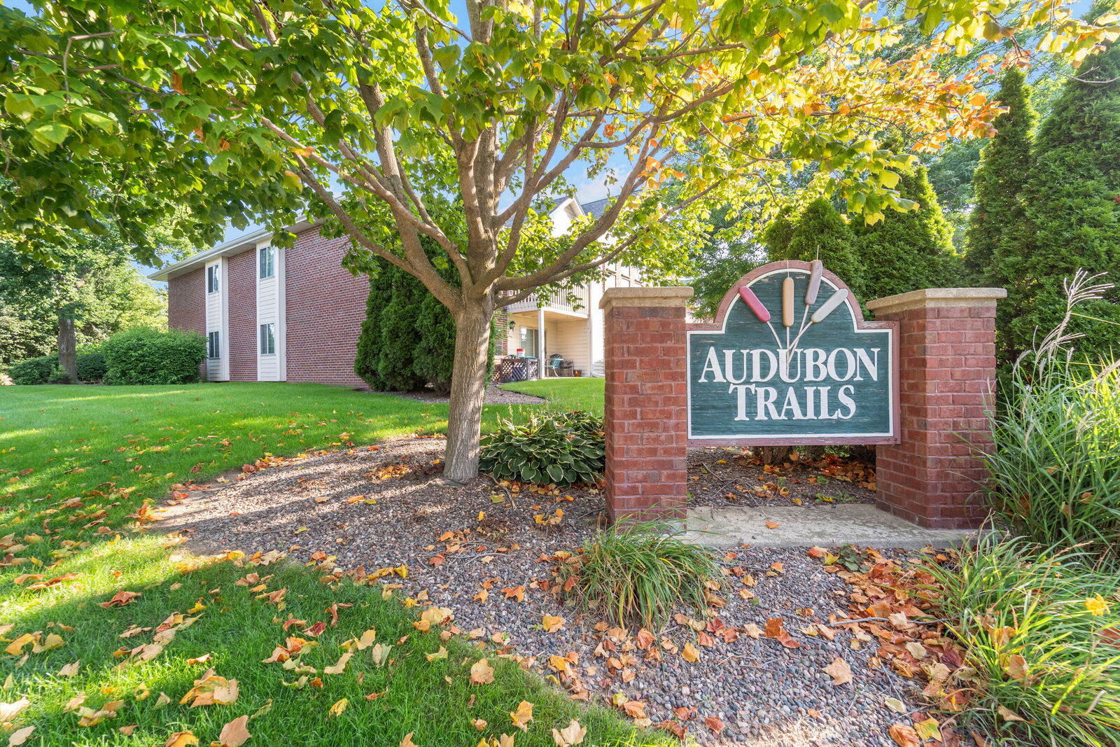 Property Photo:  1926 Parknoll Ln  WI 53074 
