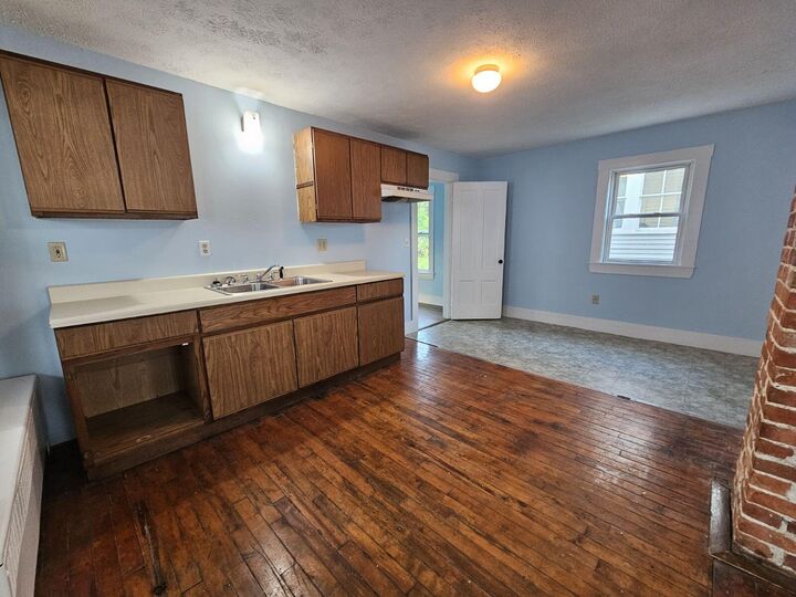 Property Photo:  14 Hammond Street  ME 04073 