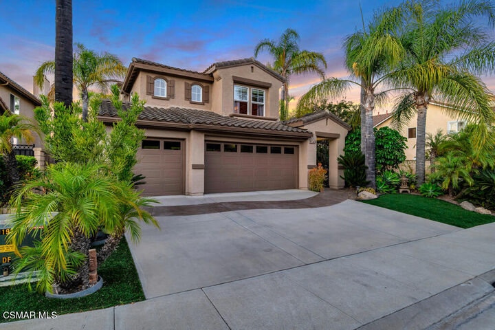 Property Photo:  1979 Seabreeze Street  CA 91320 