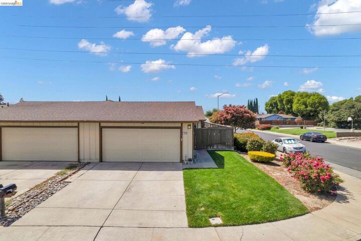 Property Photo: 1300 Trembath Ln CA 94509