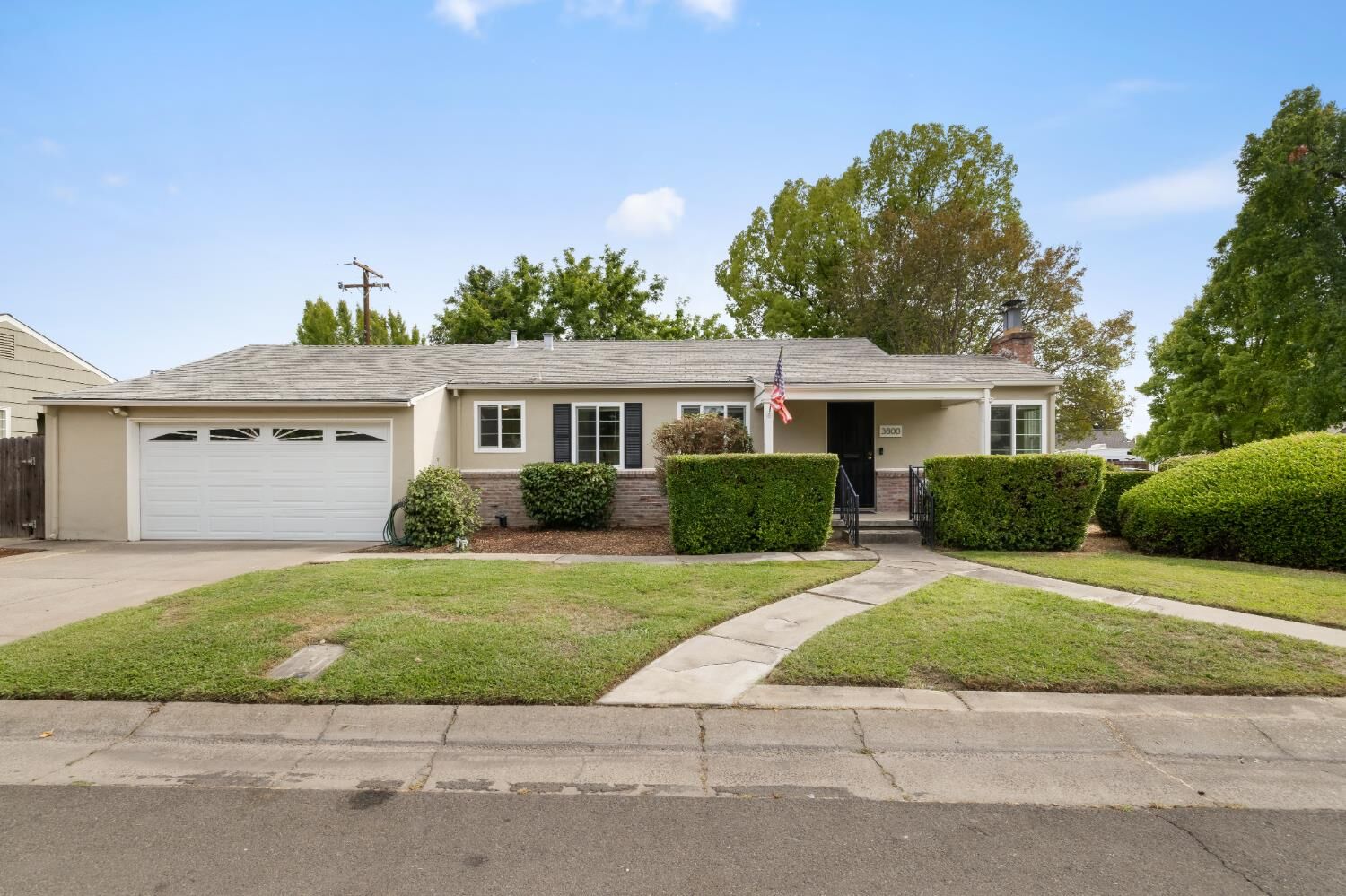 Property Photo:  3800 Regent Road  CA 95821 