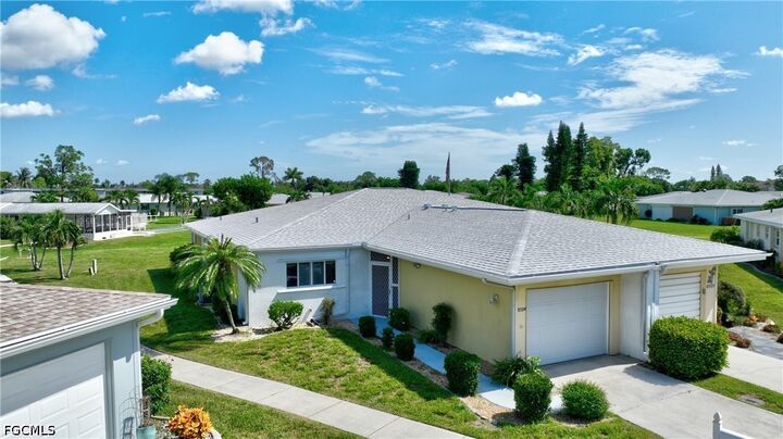 Property Photo: 8524 Dominican Court FL 33907