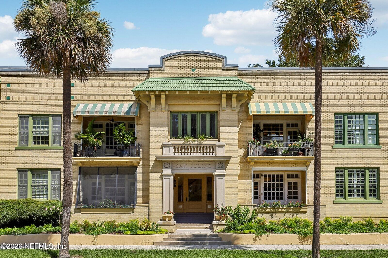 Property Photo:  1613 Riverside Avenue 1  FL 32204 