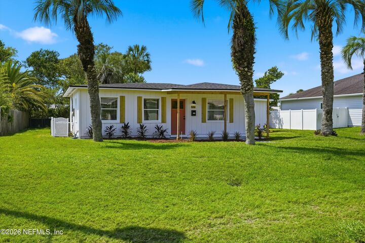 Property Photo:  524 16th Avenue N  FL 32250 