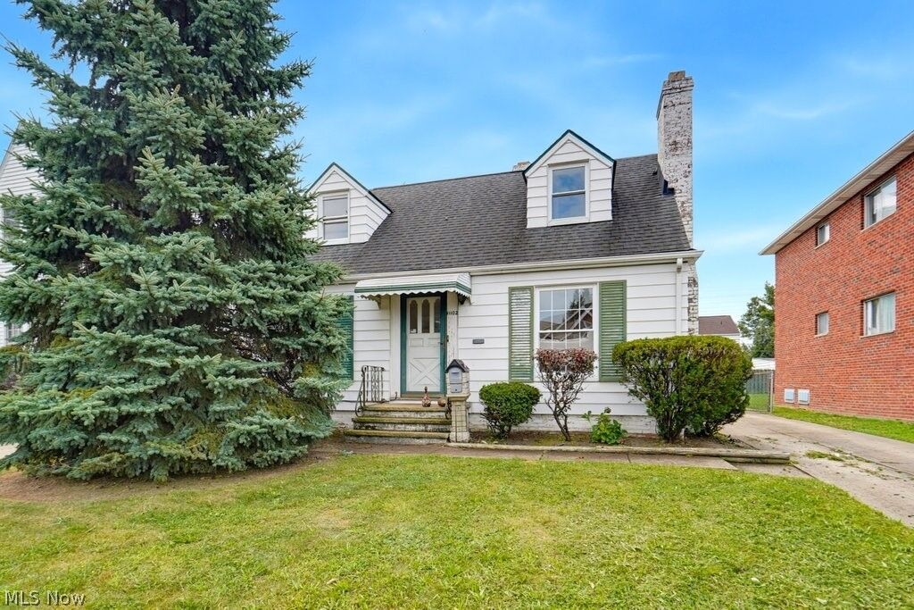 Property Photo:  11102 Park Heights Avenue  OH 44125 