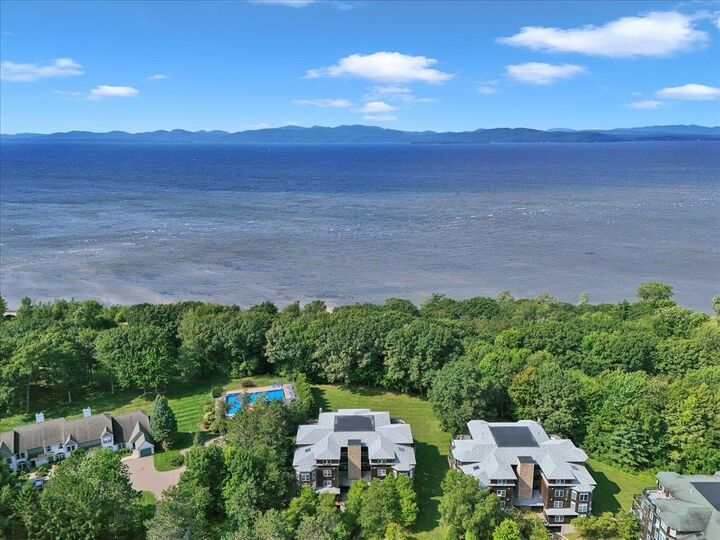 Property Photo:  3 Claire Pointe Road  VT 05408 