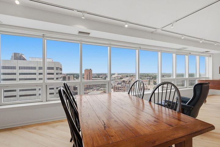 Property Photo:  168 6th Street E 3101  MN 55101 