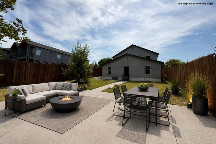 Property Photo:  2311 Vagas Street D  TX 75219 