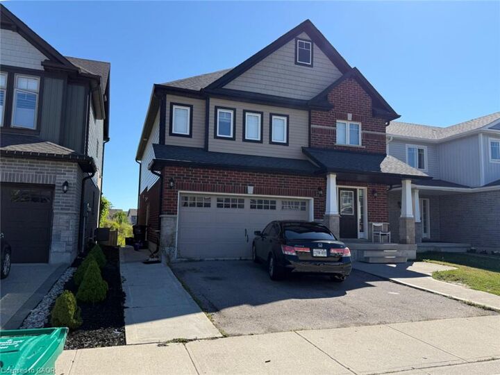 11 Castlebay Street — photo 1