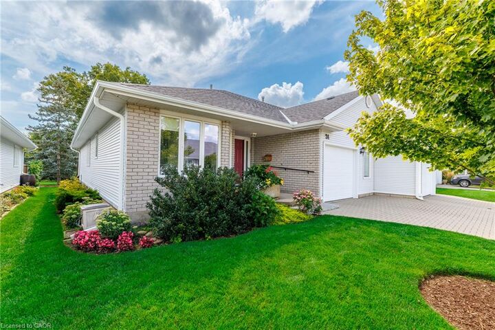 24 Garden Drive 12 — photo 1