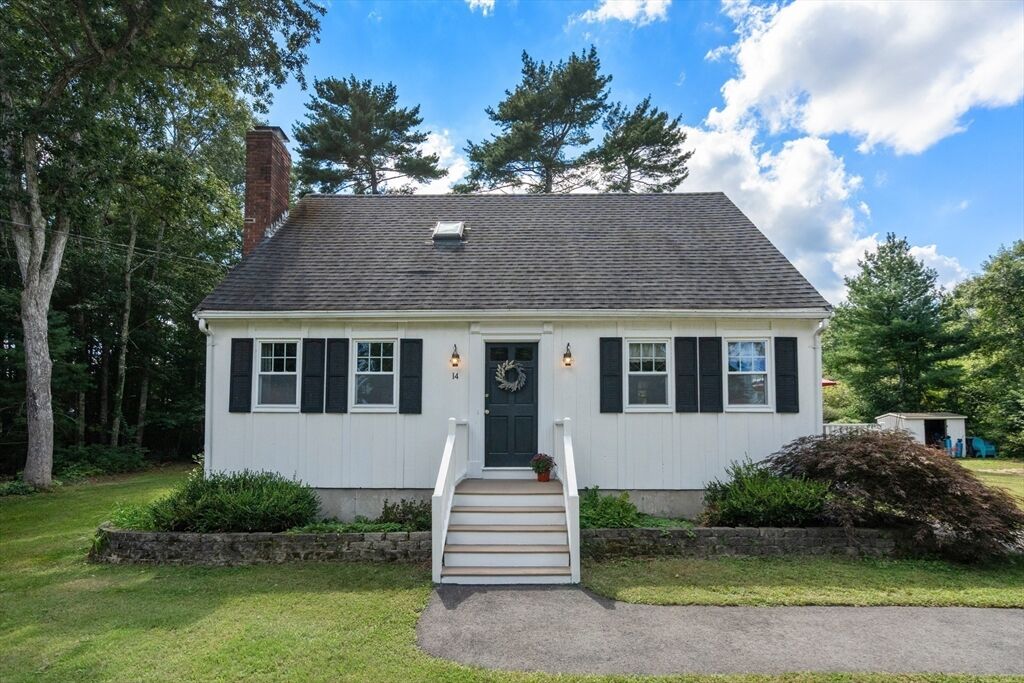 Property Photo:  14 Lucas St  MA 02330 