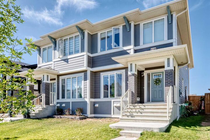 76 Magnolia Grove SE — photo 1