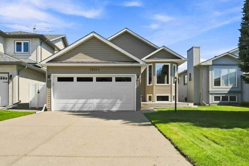 Property Photo: 16150 Shawbrooke Road SW AB T2Y 3B3