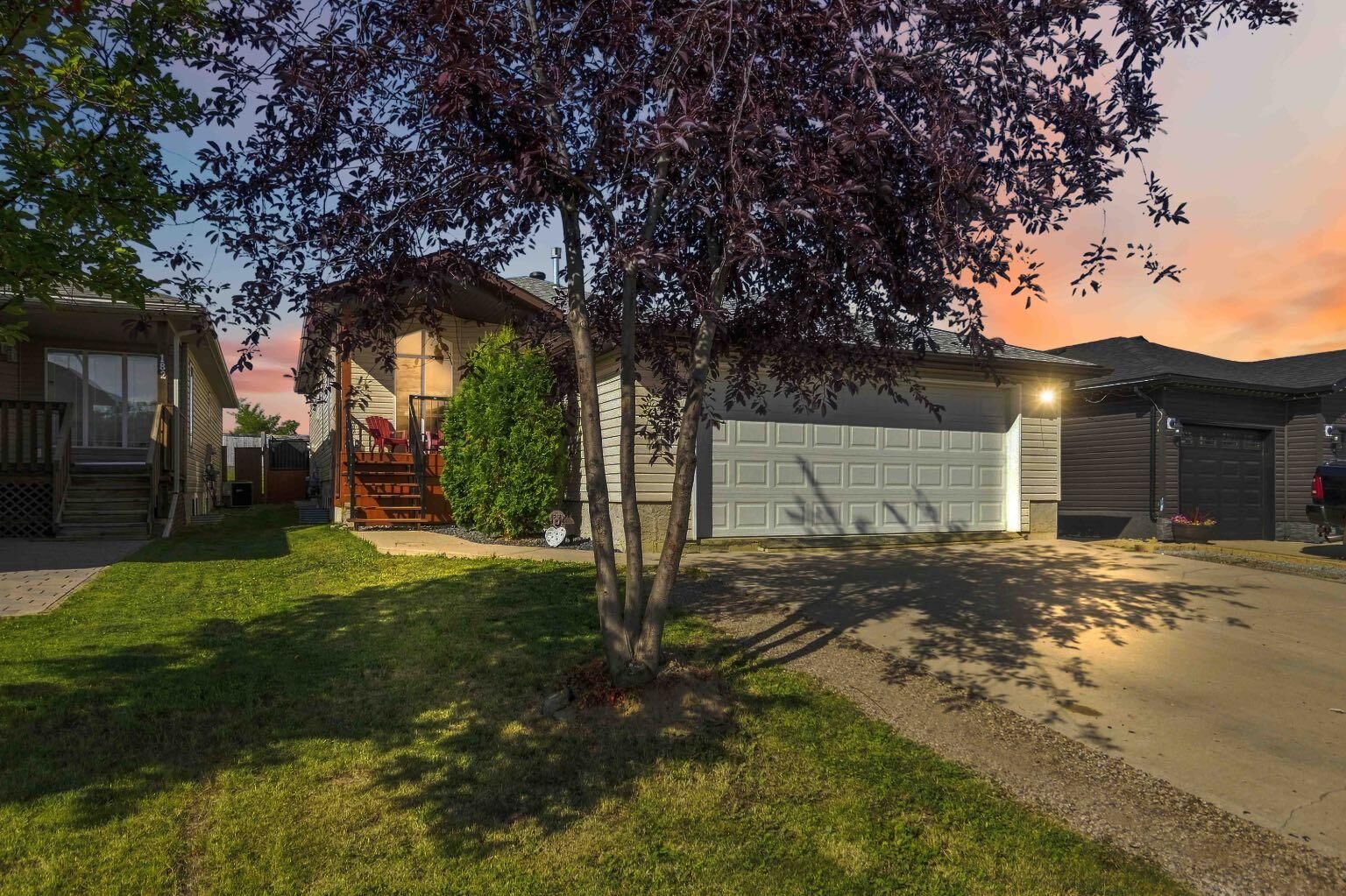 Property Photo:  178 Laffont Way  AB T9K 2R3 