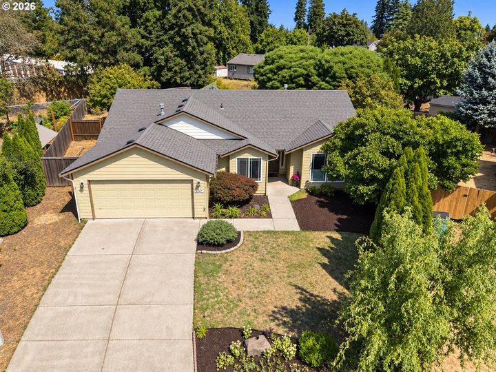 Property Photo: 307 SE 99th Ct WA 98664