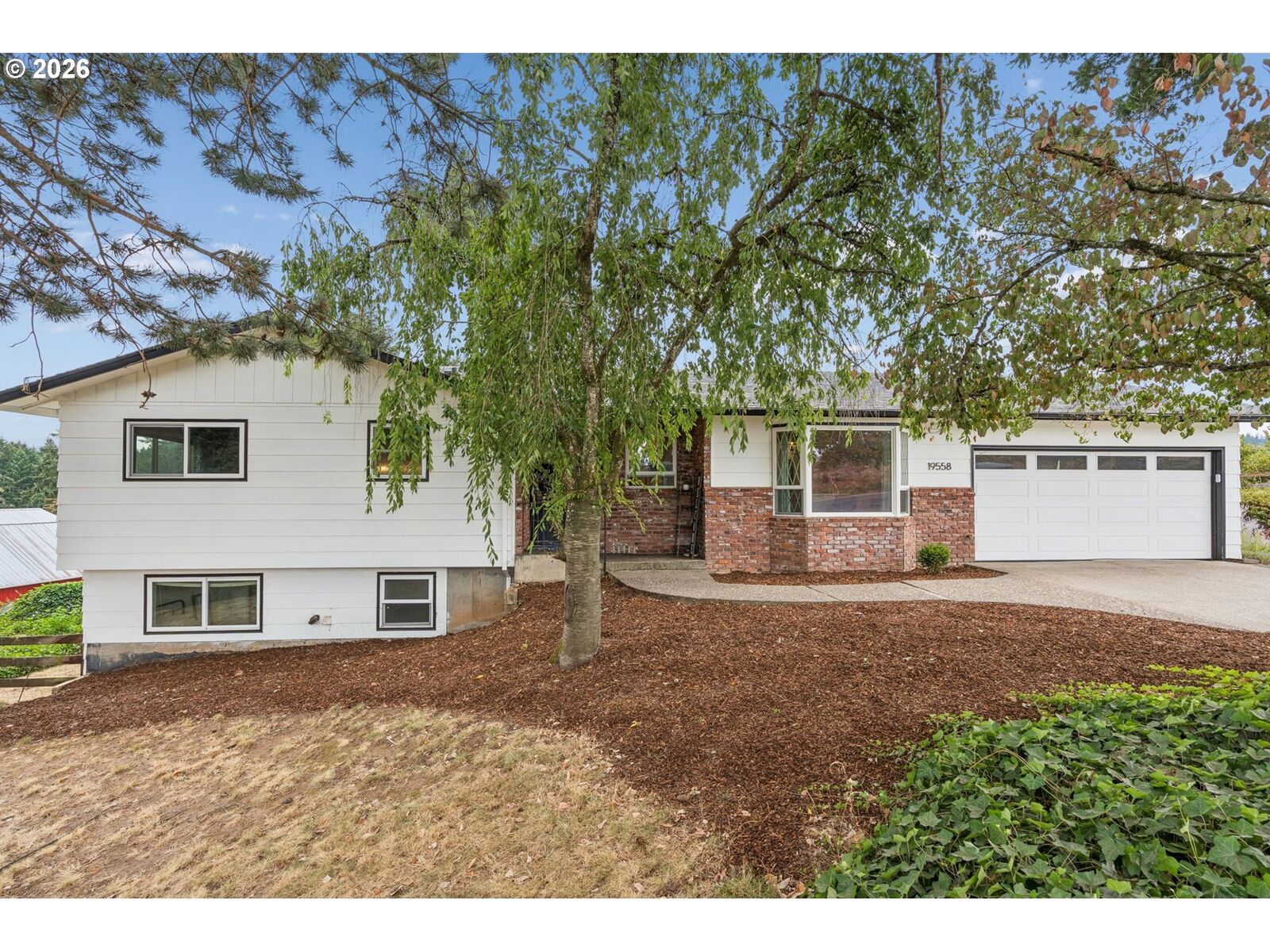 Property Photo: 19558 SW Lebeau Rd OR 97140