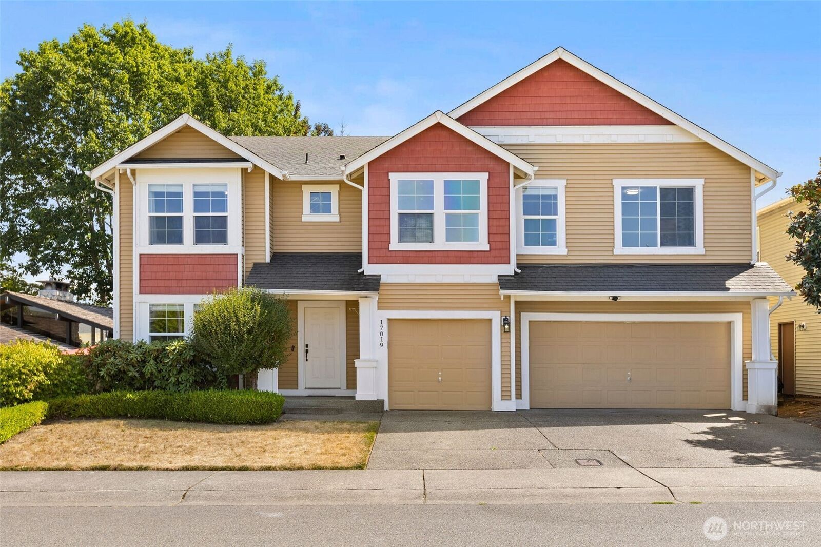 Property Photo:  17019 SE 183rd Place  WA 98058 