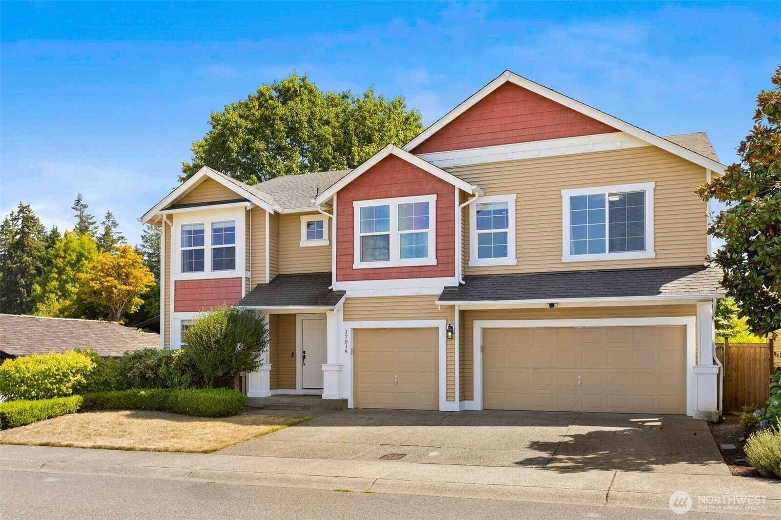 Property Photo:  17019 SE 183rd Place  WA 98058 