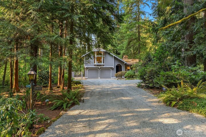 Property Photo: 15053 253rd Avenue SE WA 98027