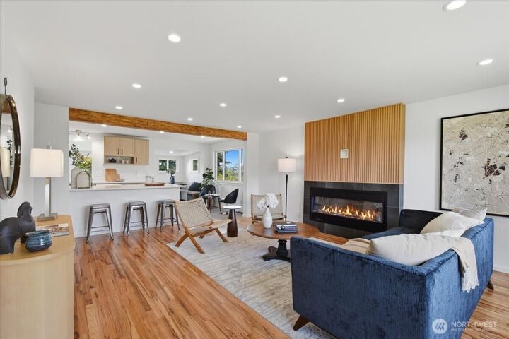 Property Photo: 5247 21st Avenue SW WA 98106