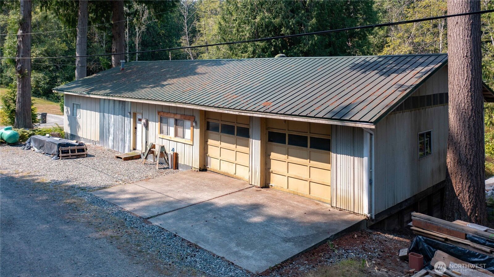 Property Photo: 3016 Camp 2 Road WA 98284
