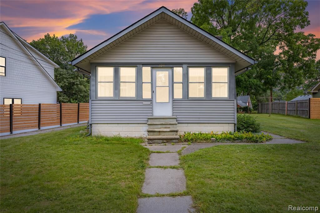 Property Photo:  328 Romeo Road  MI 48307 