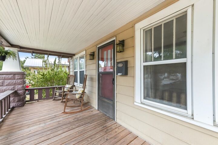 Property Photo: 1130 S Pattie St KS 67211