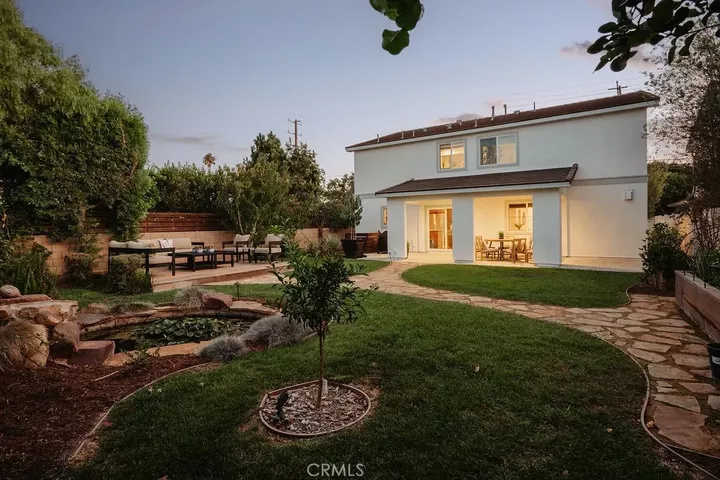Property Photo:  236 E 16th Street  CA 92627 