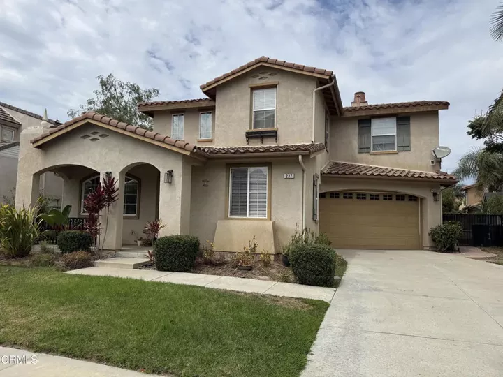 Property Photo:  237 Trellis Place  CA 93012 