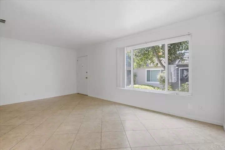 Property Photo:  9457 Carlton Oaks Drive B  CA 92071 