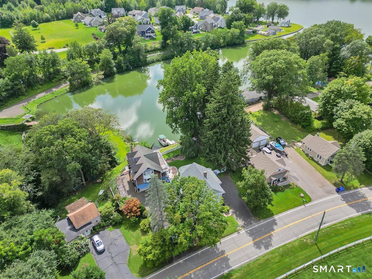 Property Photo: 157 Baileyville Road CT 06455