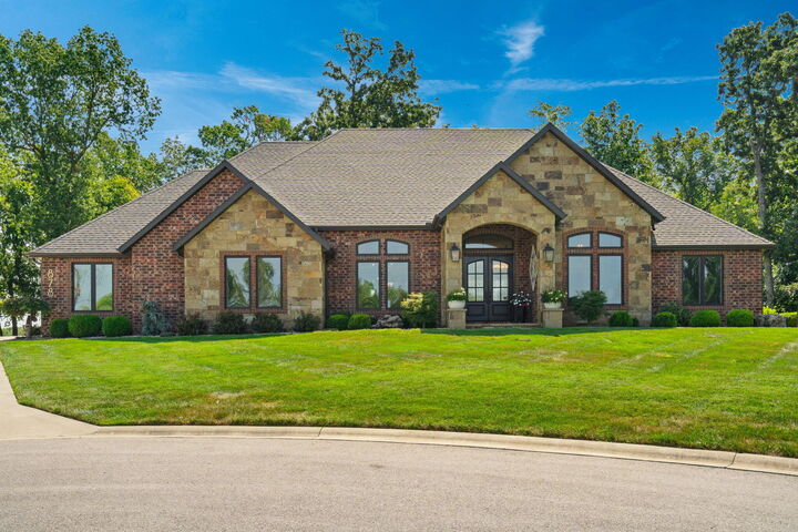 Property Photo:  878 E Galway Court  MO 65714 