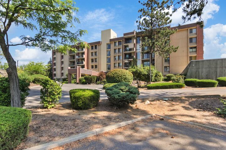 Property Photo: 1311 S Westcliff Pl #510 WA 99224