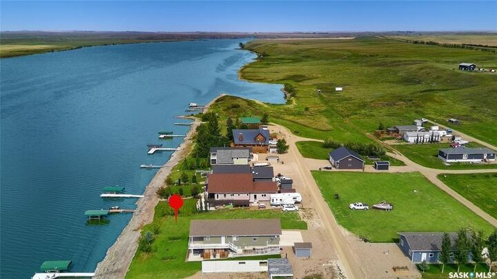 Property Photo:  14 Lakeview Drive  SK S0N 2N0 