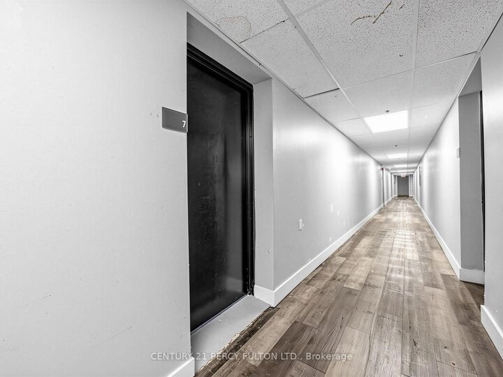 Property Photo:  200 Garden Street 302  ON L1N 0L7 