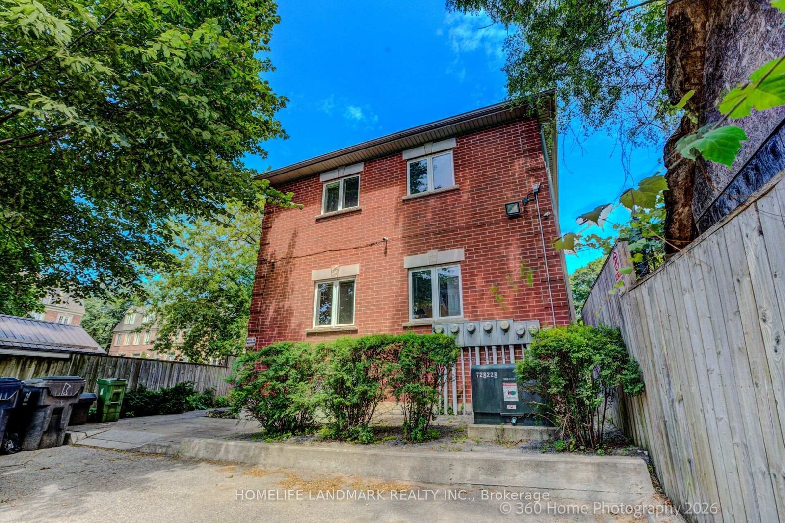 Property Photo: 736 Kingston Road 3 ON M4E 1R7