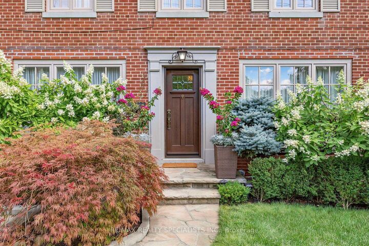Property Photo: 1211 Royal York Road ON M9A 4B5
