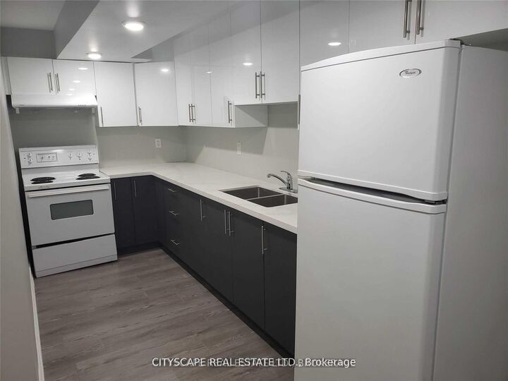 Property Photo:  4375 Trail Blazer Way Bsmt  ON L5R 0C5 