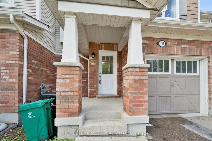 Property Photo:  15 Stratus Street  ON N2R 0K5 