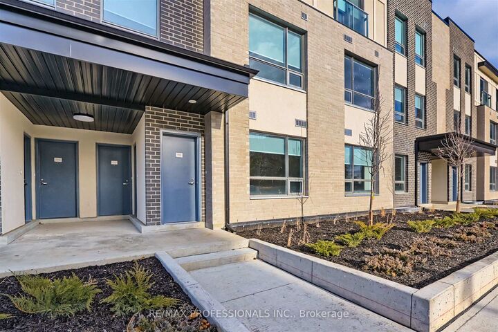 Property Photo:  62 Dixfield Drive 113  ON M9C 3W1 