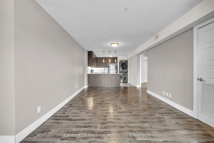 Property Photo: 34 Brock Street 201 ON N4S 3B5