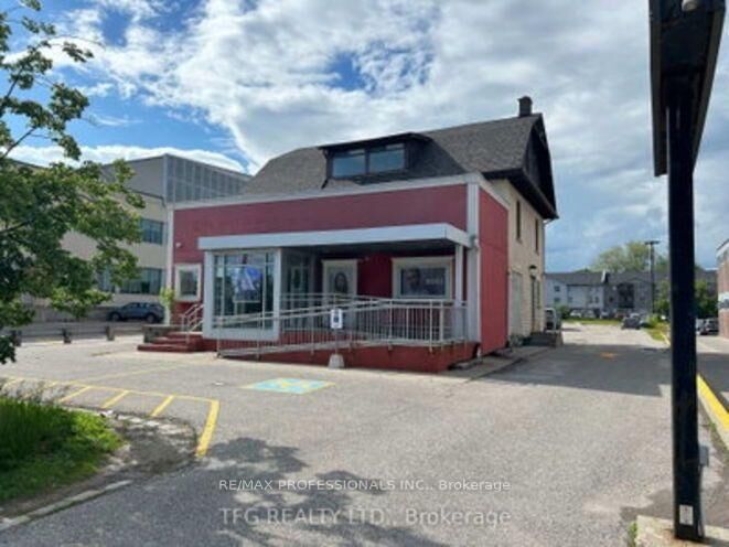 Property Photo:  306 King Street W  ON L1J 2J9 