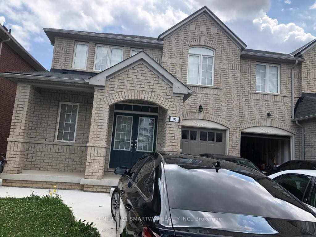 Property Photo:  90 Country Ridge Court N  ON L6P 3S2 