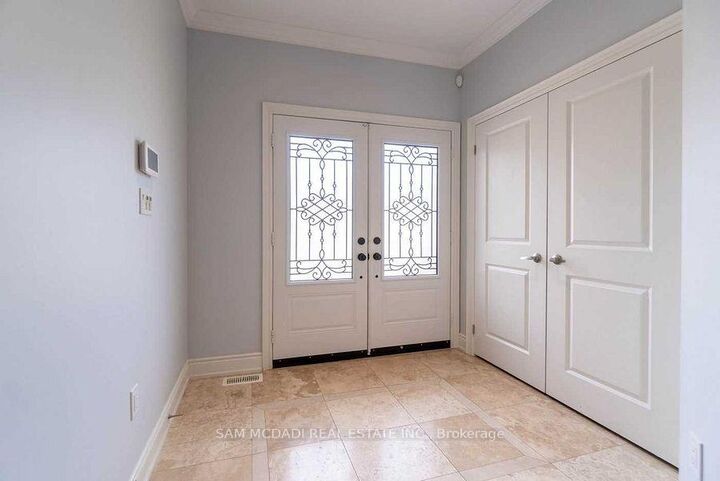 Property Photo:  1238 Strathy Avenue  ON L5E 2K6 