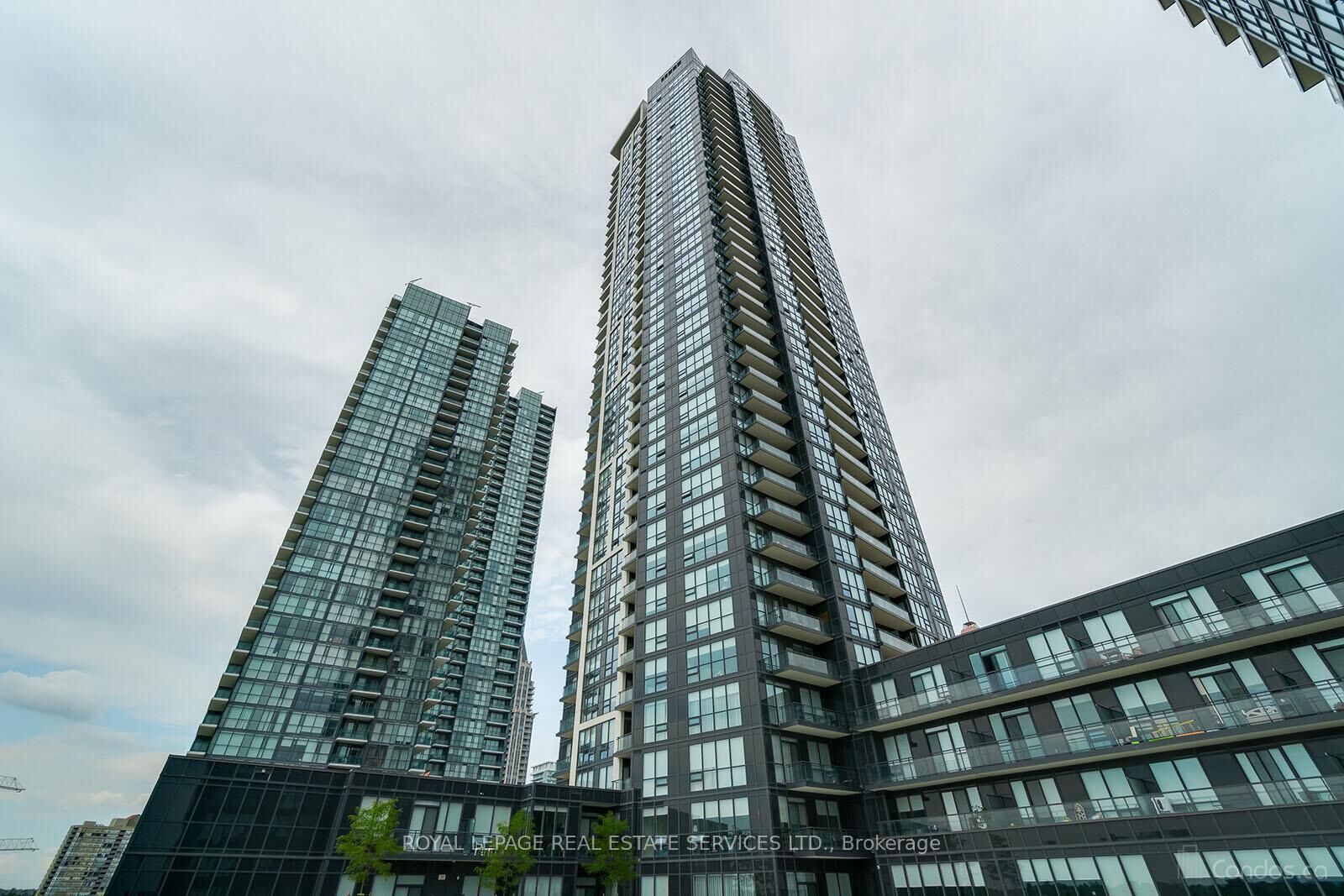 Property Photo: 4011 Brickstone Mews 3308 ON L5B 0G3