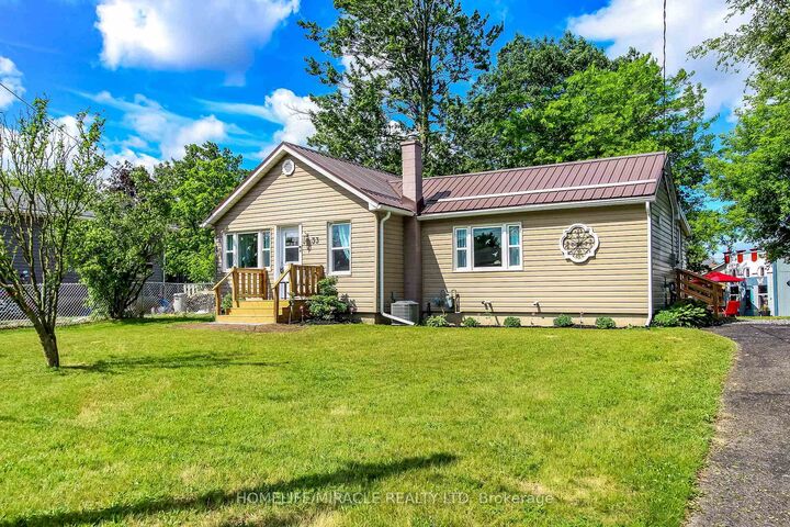Property Photo: 33 Ontario Street ON N4G 2V7