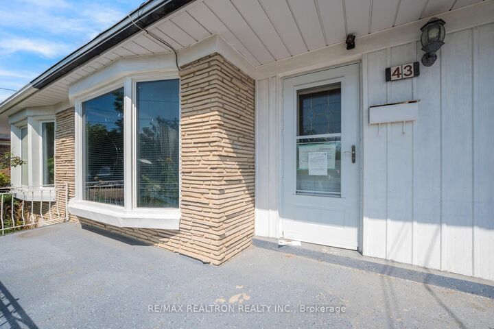 Property Photo: 43 Lindylou Road ON M9M 2B1