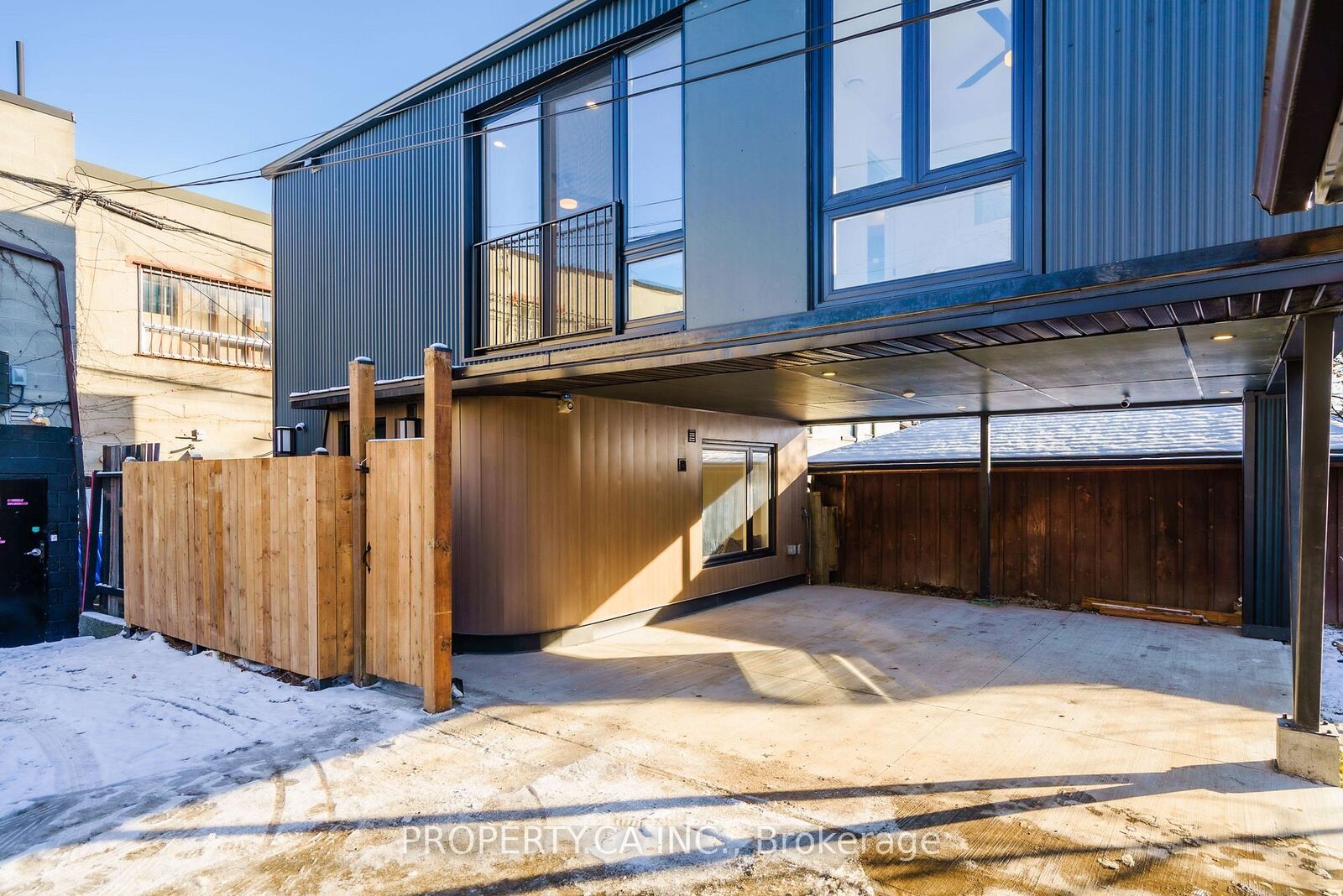 Property Photo:  147 Denison Avenue Laneway  ON M5T 2N2 