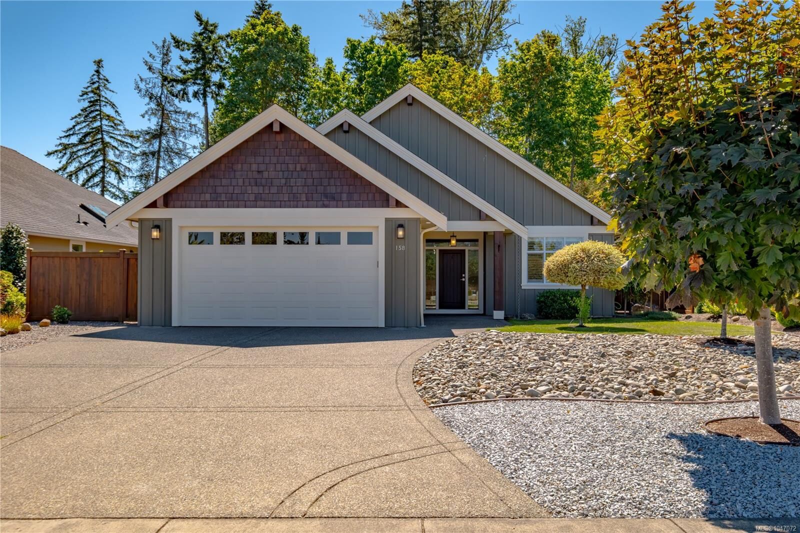 Property Photo: 158 Skylark Ave BC V9P 1M3