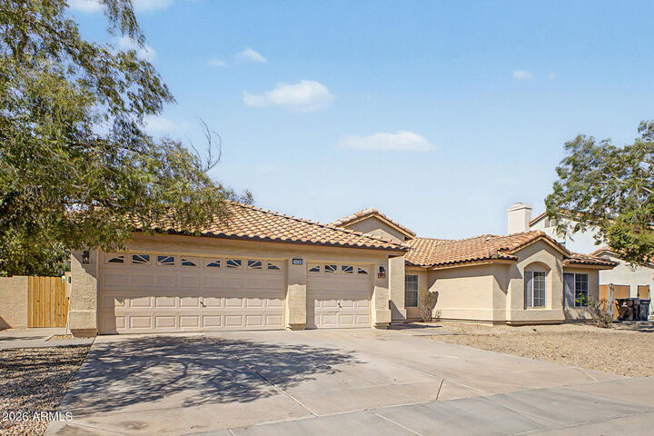 Property Photo:  7146 W Voltaire Avenue  AZ 85381 
